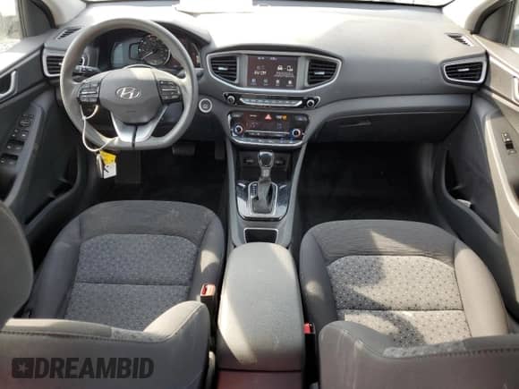 2018 Hyundai Ioniq Blue z VIN KMHC65LC7JU077968, wystawiony jako Copart lot #77628534 z przebiegiem 61 031 mil mil oraz Szkoda całkowita • Salvage title. Historia ofert i sprzedaży dostępna na DreamBid. Obrazek 8.