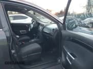 ✅ 2013 Chevrolet Captiva Sport LS • VIN: 3GNAL2EK6DS532909 • Lot: 43924309. Wystawiony na IAAI z przebiegiem 95 982 mil. Bezpłatny archiwum sprzedaży aukcyjnych z USA i szczegółowy raport historii pojazdu na DreamBid. Zdjęcie 5.