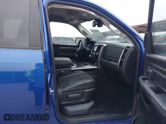 ✅ 2015 Ram 1500 Sport • VIN: 1C6RR6MT5FS614311 • Лот: 42108208. Опубликован ранее на IAAI с пробегом 223 634 миль. Бесплатный доступ к архиву аукционных продаж из США и подробный отчёт об истории автомобиля на DreamBid. Изображение 5.