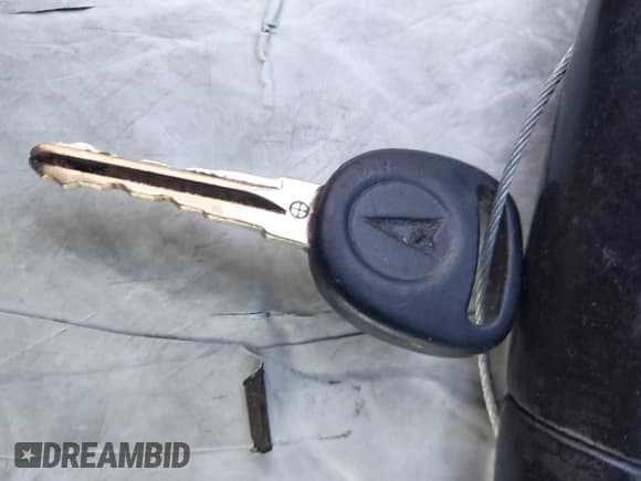 ✅ 2009 Pontiac G6 GT 1SA • VIN: 1G2ZH57NX94212543 • Lot: 43711225. Listed on IAAI with 184,429 mi. Free auction sales archive from the USA and detailed vehicle history report at DreamBid. Image 11.