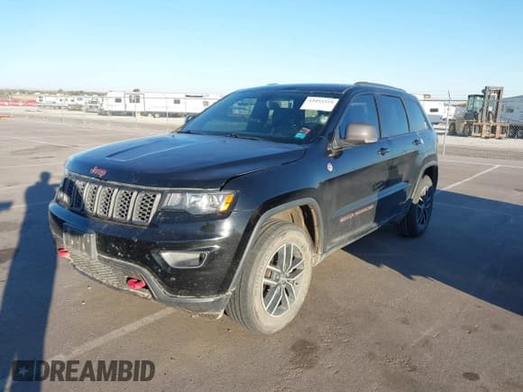 ✅ 2017 Jeep Grand Cherokee Trailhawk • VIN: 1C4RJFLG8HC801818 • Лот: 43453324. Опубликован ранее на IAAI с пробегом 133 243 миль. Бесплатный доступ к архиву аукционных продаж из США и подробный отчёт об истории автомобиля на DreamBid. Изображение 2.
