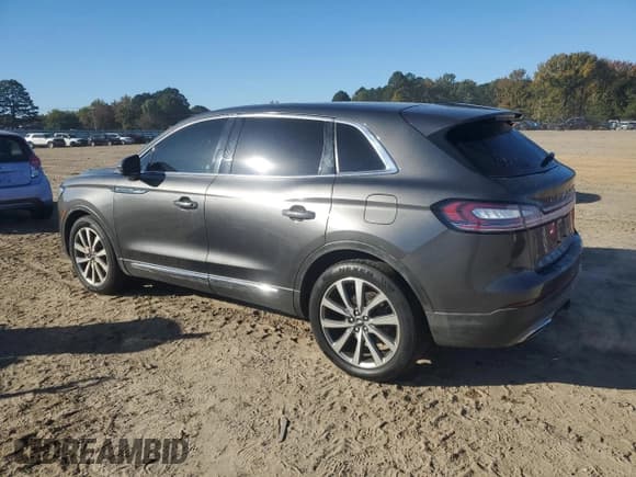 ✅ 2019 Lincoln Nautilus Select • VIN: 2LMPJ8K99KBL17590 • Lot: 91220505. Listed on Copart with 140,492 mi. Free auction sales archive from the USA and detailed vehicle history report at DreamBid. Image 2.