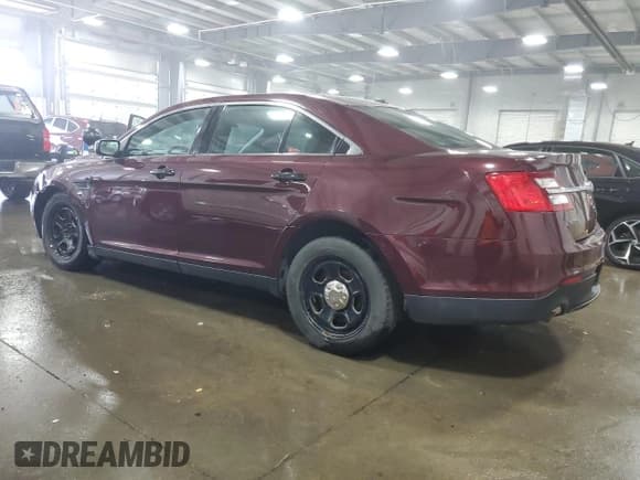 ✅ 2017 Ford Police Interceptor • VIN: 1FAHP2MK6HG120254 • Lot: 52533985. Wystawiony na Copart z przebiegiem 168 126 mil. Bezpłatny archiwum sprzedaży aukcyjnych z USA i szczegółowy raport historii pojazdu na DreamBid. Zdjęcie 2.