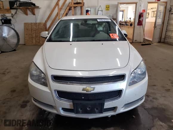 2010 Chevrolet Malibu 2LT z VIN 1G1ZD5EB3AF258961, wystawiony jako Copart lot #72012724 z przebiegiem 177 939 mil mil oraz Szkoda całkowita • Salvage title. Historia ofert i sprzedaży dostępna na DreamBid. Obrazek 5.