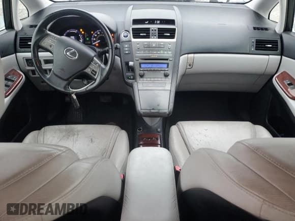 ✅ 2010 Lexus HS 250h • VIN: JTHBB1BA9A2014627 • Лот: 92229495. Опубликован ранее на Copart с пробегом 222 752 миль. Бесплатный доступ к архиву аукционных продаж из США и подробный отчёт об истории автомобиля на DreamBid. Изображение 8.