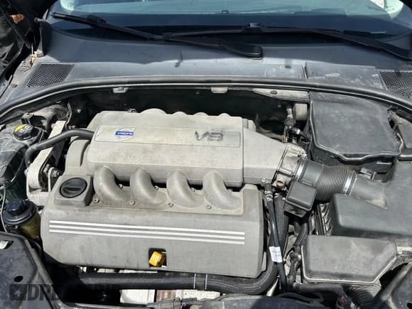 ✅ 2007 Volvo S80 V8 • VIN: YV1AH852471023365 • Лот: 42123601. Опубликован ранее на IAAI с пробегом 181 428 миль. Бесплатный доступ к архиву аукционных продаж из США и подробный отчёт об истории автомобиля на DreamBid. Изображение 10.