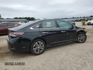 ✅ 2019 Hyundai Sonata Limited • VIN: KMHE34L33KA093177 • Лот: 86057965. Опубликован ранее на Copart с пробегом 122 288 миль. Бесплатный доступ к архиву аукционных продаж из США и подробный отчёт об истории автомобиля на DreamBid. Изображение 3.