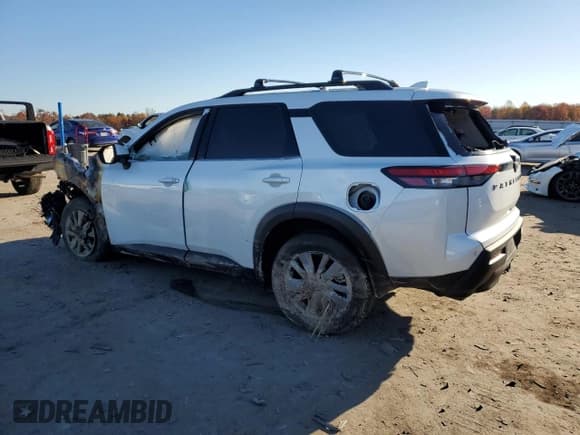 ✅ 2025 Nissan Pathfinder Rock Creek • VIN: 5N1DR3BD1SC275639 • Lot: 91308905. Wystawiony na Copart z przebiegiem Nie podano. Bezpłatny archiwum sprzedaży aukcyjnych z USA i szczegółowy raport historii pojazdu na DreamBid. Zdjęcie 2.