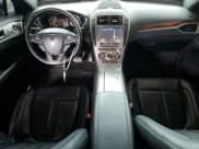 ✅ 2019 Lincoln MKZ Reserve I • VIN: 3LN6L5C97KR627222 • Lot: 66191905. Wystawiony na Copart z przebiegiem 71 244 mil. Bezpłatny archiwum sprzedaży aukcyjnych z USA i szczegółowy raport historii pojazdu na DreamBid. Zdjęcie 8.