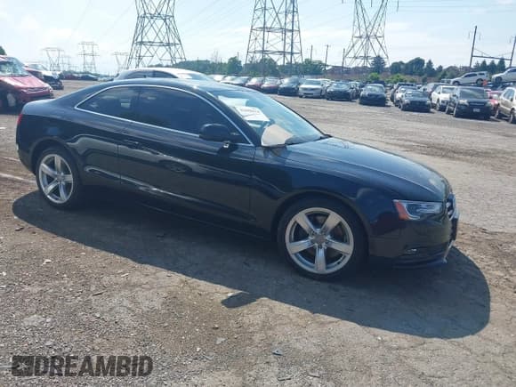 ✅ 2014 Audi A5 Premium Plus • VIN: WAULFAFR3EA016716 • Лот: 42688424. Опубликован ранее на IAAI с пробегом 76 591 миль. Бесплатный доступ к архиву аукционных продаж из США и подробный отчёт об истории автомобиля на DreamBid. Изображение 1.