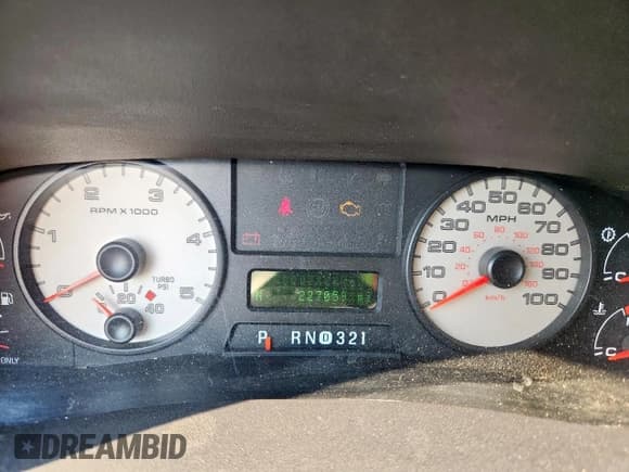 ✅ 2005 Ford F-250 XL • VIN: 1FTSW21P15EB34203 • Lot: 72097815. Listed on Copart with 227,059 mi. Free auction sales archive from the USA and detailed vehicle history report at DreamBid. Image 9.