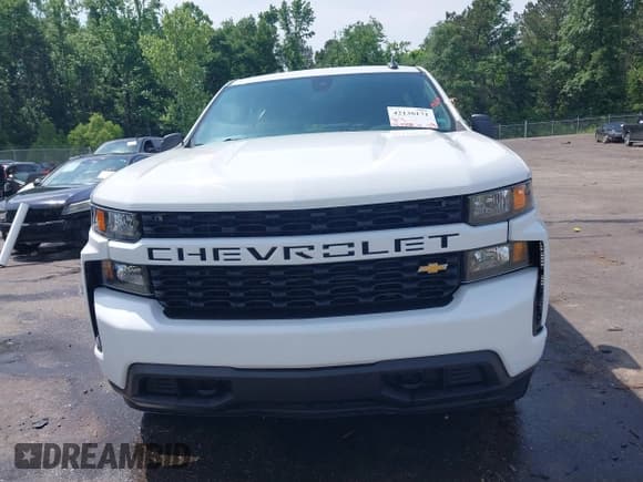 ✅ 2022 Chevrolet Silverado 1500 Custom • VIN: 3GCPYBEK4NG189834 • Lot: 42136171. Wystawiony na IAAI z przebiegiem 95 440 mil. Bezpłatny archiwum sprzedaży aukcyjnych z USA i szczegółowy raport historii pojazdu na DreamBid. Zdjęcie 13.