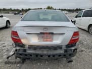 ✅ 2013 Mercedes-Benz C 300 Sport • VIN: WDDGF8AB4DR283893 • Lot: 90080255. Wystawiony na Copart z przebiegiem 155 228 mil. Bezpłatny archiwum sprzedaży aukcyjnych z USA i szczegółowy raport historii pojazdu na DreamBid. Zdjęcie 6.