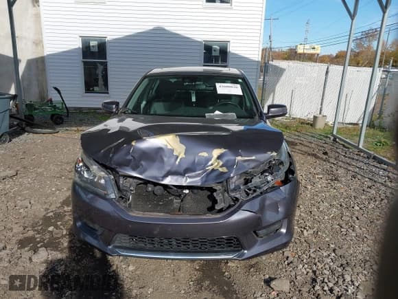 ✅ 2015 Honda Accord EX-L • VIN: 1HGCR2F83FA266371 • Lot: 43600820. Wystawiony na IAAI z przebiegiem 132 807 mil. Bezpłatny archiwum sprzedaży aukcyjnych z USA i szczegółowy raport historii pojazdu na DreamBid. Zdjęcie 12.