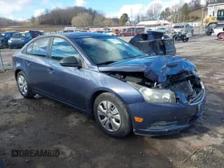 ✅ 2013 Chevrolet Cruze LS • VIN: 1G1PA5SGXD7302629 • Lot: 41213864. Listed on IAAI with 106,062 mi. Free auction sales archive from the USA and detailed vehicle history report at DreamBid. Image 1.