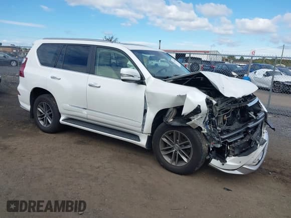 ✅ 2018 Lexus GX 460 Luxury • VIN: JTJJM7FX6J5194492 • Lot: 43454206. Wystawiony na IAAI z przebiegiem 76 456 mil. Bezpłatny archiwum sprzedaży aukcyjnych z USA i szczegółowy raport historii pojazdu na DreamBid. Zdjęcie 1.