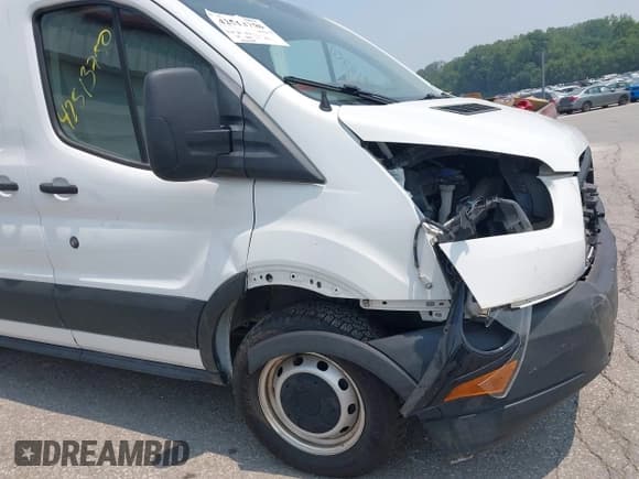 ✅ 2019 Ford Transit • VIN: 1FTYR1YG5KKB40620 • Лот: 42513750. Опубликован ранее на IAAI с пробегом 150 194 миль. Бесплатный доступ к архиву аукционных продаж из США и подробный отчёт об истории автомобиля на DreamBid. Изображение 17.