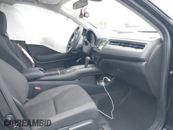 ✅ 2020 Honda HR-V EX • VIN: 3CZRU6H50LM712549 • Лот: 43014908. Опубликован ранее на IAAI с пробегом 32 585 миль. Бесплатный доступ к архиву аукционных продаж из США и подробный отчёт об истории автомобиля на DreamBid. Изображение 5.