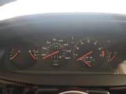 ✅ 1985 Porsche 944 • VIN: WP0AA094XFN453187 • Лот: 46029195. Опубликован ранее на Copart с пробегом 51 385 миль. Бесплатный доступ к архиву аукционных продаж из США и подробный отчёт об истории автомобиля на DreamBid. Изображение 9.