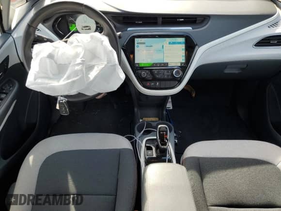 2020 Chevrolet Bolt EV LT z VIN 1G1FY6S09L4127905, wystawiony jako Copart lot #80100223 z przebiegiem 23 831 mil mil oraz . Historia ofert i sprzedaży dostępna na DreamBid. Obrazek 8.