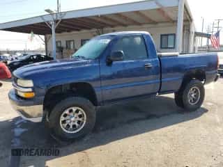 ✅ 2001 Chevrolet Silverado 1500 LS • VIN: 1GCEC14V91Z307897 • Lot: 67905664. Wystawiony na Copart z przebiegiem Nie podano mil. Skorzystaj z bezpłatnego archiwum sprzedaży aukcyjnych z USA i zobacz szczegółowy raport historii pojazdu na DreamBid. Zdjęcie 1.