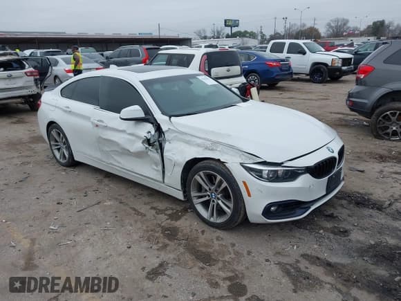 ✅ 2018 BMW 4 Series 440i • VIN: WBA4J5C56JBF07087 • Lot: 41421921. Wystawiony na IAAI z przebiegiem 61 601 mil. Bezpłatny archiwum sprzedaży aukcyjnych z USA i szczegółowy raport historii pojazdu na DreamBid. Zdjęcie 1.