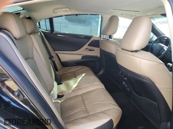 ✅ 2021 Lexus ES 300h Ultra Luxury • VIN: 58AFA1C10MU008796 • Лот: 74663074. Опубликован ранее на Copart с пробегом Не указан. Бесплатный доступ к архиву аукционных продаж из США и подробный отчёт об истории автомобиля на DreamBid. Изображение 10.