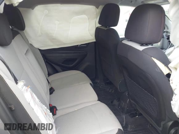 ✅ 2020 Chevrolet Trax LS • VIN: 3GNCJKSB3LL293007 • Lot: 42159745. Listed on IAAI with 31,226 mi. Free auction sales archive from the USA and detailed vehicle history report at DreamBid. Image 8.