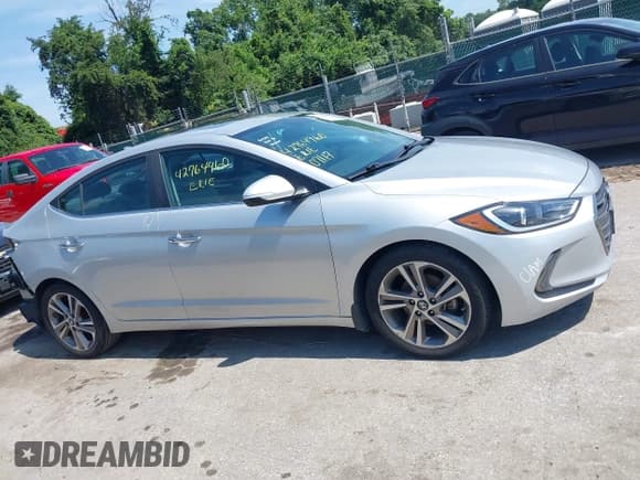 ✅ 2017 Hyundai Elantra Value Edition • VIN: 5NPD84LF0HH208802 • Lot: 42764960. Listed on IAAI with 64,117 mi. Free auction sales archive from the USA and detailed vehicle history report at DreamBid. Image 13.