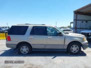✅ 2004 Ford Expedition XLT • VIN: 1FMPU16W04LA01850 • Lot: 42303611. Listed on IAAI with 190,515 mi. Free auction sales archive from the USA and detailed vehicle history report at DreamBid. Image 14.