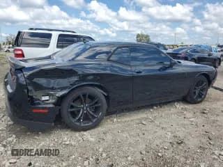 ✅ 2018 Dodge Challenger SXT Plus • VIN: 2C3CDZAG7JH149959 • Lot: 58221464. Wystawiony na Copart z przebiegiem 65 677 mil. Bezpłatny archiwum sprzedaży aukcyjnych z USA i szczegółowy raport historii pojazdu na DreamBid. Zdjęcie 3.