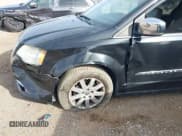 ✅ 2011 Chrysler Town & Country Touring L • VIN: 2A4RR8DG8BR716571 • Lot: 43636511. Wystawiony na IAAI z przebiegiem 192 826 mil. Bezpłatny archiwum sprzedaży aukcyjnych z USA i szczegółowy raport historii pojazdu na DreamBid. Zdjęcie 6.