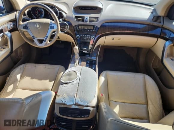 ✅ 2010 Acura MDX • VIN: 2HNYD2H23AH516823 • Lot: 89547745. Wystawiony na Copart z przebiegiem 240 608 mil. Bezpłatny archiwum sprzedaży aukcyjnych z USA i szczegółowy raport historii pojazdu na DreamBid. Zdjęcie 8.