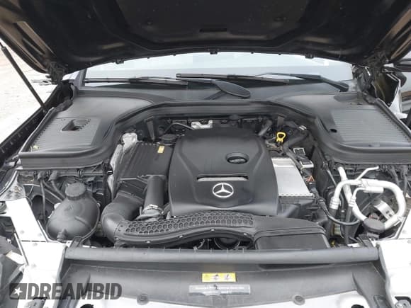 ✅ 2017 Mercedes-Benz GLC 300 • VIN: WDC0G4KB7HF176838 • Lot: 40956814. Wystawiony na IAAI z przebiegiem 132 201 mil. Bezpłatny archiwum sprzedaży aukcyjnych z USA i szczegółowy raport historii pojazdu na DreamBid. Zdjęcie 10.