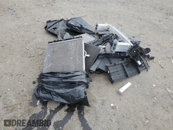 ✅ 2021 Porsche Cayenne GTS • VIN: WP1AG2AY0MDA34761 • Lot: 50386585. Listed on Copart with 29,627 mi. Free auction sales archive from the USA and detailed vehicle history report at DreamBid. Image 13.