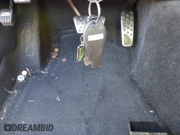 ✅ 2013 Dodge Challenger SXT • VIN: 2C3CDYAGXDH712663 • Лот: 43043092. Опубликован ранее на IAAI с пробегом 120 505 миль. Бесплатный доступ к архиву аукционных продаж из США и подробный отчёт об истории автомобиля на DreamBid. Изображение 11.