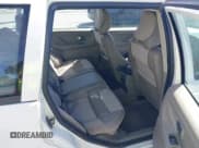 ✅ 2000 Volvo V70 • VIN: YV1LW61J4Y2646710 • Lot: 42342180. Wystawiony na IAAI z przebiegiem Nie podano. Bezpłatny archiwum sprzedaży aukcyjnych z USA i szczegółowy raport historii pojazdu na DreamBid. Zdjęcie 8.