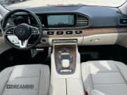 ✅ 2022 Mercedes-Benz GLS 450 • VIN: 4JGFF5KE1NA670054 • Lot: 87095255. Listed on Copart with 132,731 mi. Free auction sales archive from the USA and detailed vehicle history report at DreamBid. Image 9.