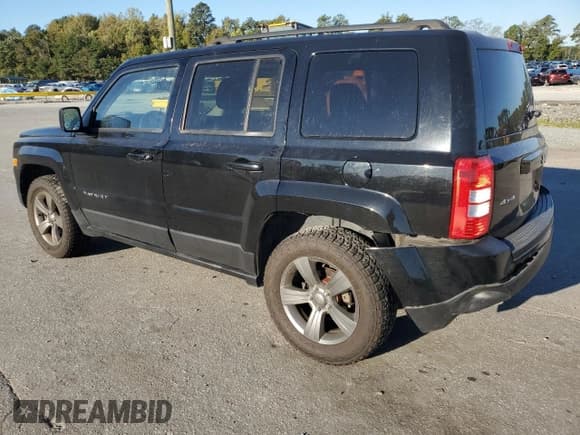 ✅ 2015 Jeep Patriot High Altitude • VIN: 1C4NJRFB5FD143480 • Lot: 82353385. Listed on Copart with 102,899 mi. Free auction sales archive from the USA and detailed vehicle history report at DreamBid. Image 2.