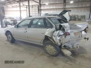 ✅ 1995 Ford Taurus GL • VIN: 1FALP52U3SG100518 • Lot: 71844764. Wystawiony na Copart z przebiegiem 173 762 mil. Bezpłatny archiwum sprzedaży aukcyjnych z USA i szczegółowy raport historii pojazdu na DreamBid. Zdjęcie 2.