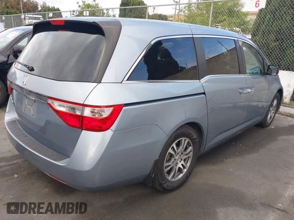 ✅ 2012 Honda Odyssey EX-L • VIN: 5FNRL5H60CB095086 • Lot: 42251330. Wystawiony na IAAI z przebiegiem 144 232 mil. Bezpłatny archiwum sprzedaży aukcyjnych z USA i szczegółowy raport historii pojazdu na DreamBid. Zdjęcie 4.