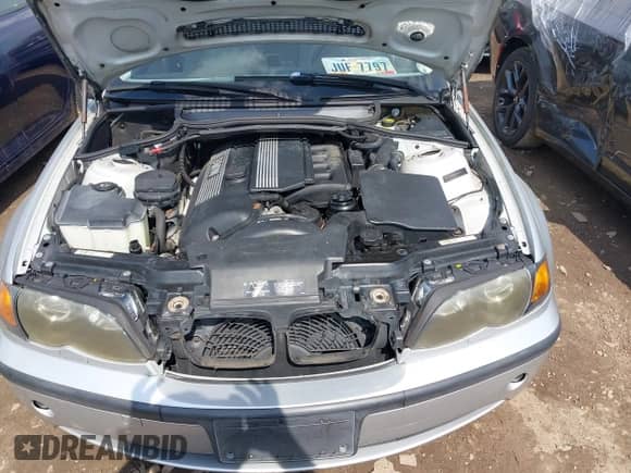 2003 BMW 3 Series 325xi with VIN WBAEU33493PH88458, listed as a IAAI auction lot 42694501 with 175,516 mi miles and . Bid and sale history available at DreamBid. Image 10.