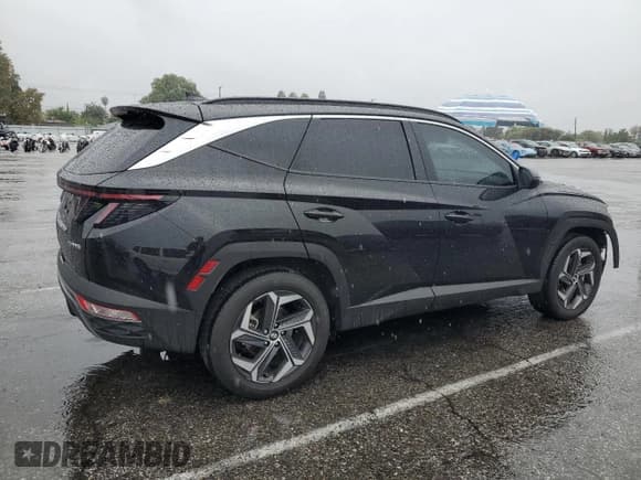 ✅ 2024 Hyundai Tucson SEL Convenience • VIN: KM8JCCD15RU227587 • Lot: 82502625. Wystawiony na Copart z przebiegiem 28 548 mil. Bezpłatny archiwum sprzedaży aukcyjnych z USA i szczegółowy raport historii pojazdu na DreamBid. Zdjęcie 3.