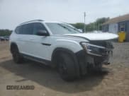 ✅ 2025 Volkswagen Atlas 2.0T Peak Edition • VIN: 1V2CR2CA5SC516888 • Лот: 59567345. Опубликован ранее на Copart с пробегом 2 992 миль. Бесплатный доступ к архиву аукционных продаж из США и подробный отчёт об истории автомобиля на DreamBid. Изображение 4.