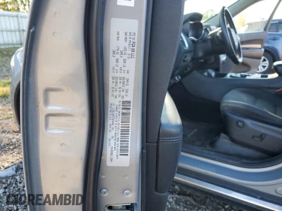 ✅ 2015 Dodge Durango SXT • VIN: 1C4RDJAG7FC874446 • Лот: 85156225. Опубликован ранее на Copart с пробегом 213 777 миль. Бесплатный доступ к архиву аукционных продаж из США и подробный отчёт об истории автомобиля на DreamBid. Изображение 13.