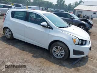 2016 Chevrolet Sonic LT с VIN 1G1JC6SH0G4140594, выставлен на аукционе IAAI как лот 42880224 с пробегом 100 675 миль миль и . История ставок и продаж доступна на DreamBid. Изображение 1.