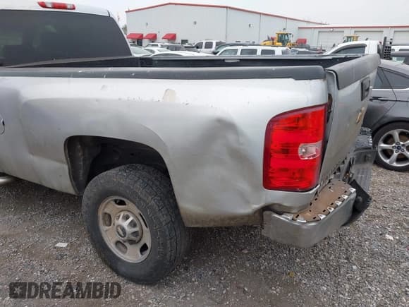 ✅ 2013 Chevrolet Silverado 2500HD Work Truck • VIN: 1GC1CVCG6DF123399 • Лот: 43848566. Опубликован ранее на IAAI с пробегом 397 490 миль. Бесплатный доступ к архиву аукционных продаж из США и подробный отчёт об истории автомобиля на DreamBid. Изображение 17.