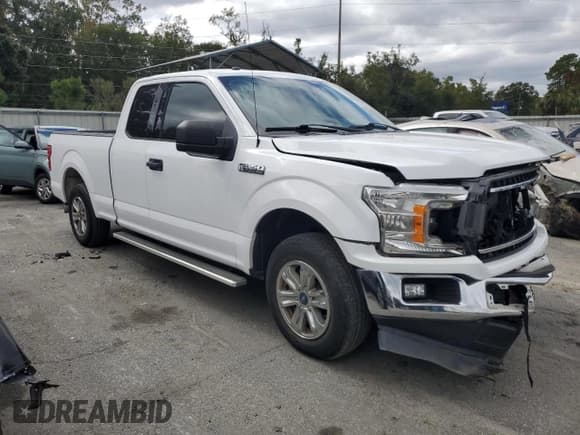 ✅ 2018 Ford F-150 XL • VIN: 1FTEX1CB9JKC61783 • Lot: 90145255. Wystawiony na Copart z przebiegiem 63 994 mil. Bezpłatny archiwum sprzedaży aukcyjnych z USA i szczegółowy raport historii pojazdu na DreamBid. Zdjęcie 4.