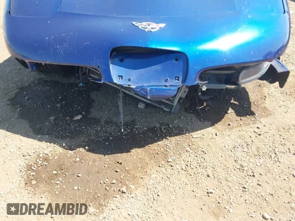 ✅ 2004 Chevrolet Corvette • VIN: 1G1YY22G445103330 • Лот: 42465666. Опубликован ранее на IAAI с пробегом 76 870 миль. Бесплатный доступ к архиву аукционных продаж из США и подробный отчёт об истории автомобиля на DreamBid. Изображение 6.