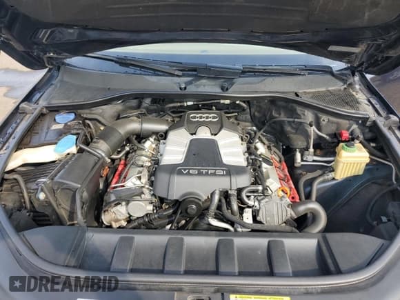 ✅ 2011 Audi Q7 Premium Plus • VIN: WA1LGAFE4BD001725 • Lot: 81465825. Listed on Copart with 180,377 mi. Free auction sales archive from the USA and detailed vehicle history report at DreamBid. Image 12.